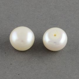 Halbgebohrte Süßwasserperlen der Klasse A, 8-8,5x6 mm, 1 Paar