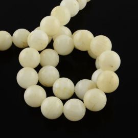 SHELL pearl beads . White, round shape, price - 1.2 Eur per 1 bag