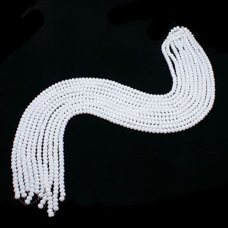 Glass beads, 4x3 mm., 1 strand KK0261