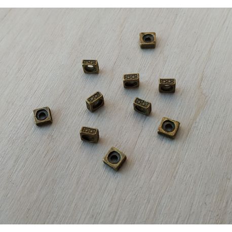 Abstandhalter, 5x5x2 mm, 10 Stück, 1 Beutel II0417