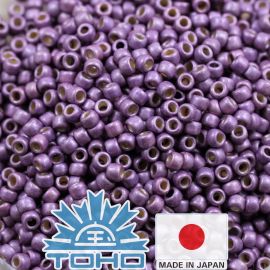 Бисер TOHO® Seed Beads Permafinish - матовый гальванизированный бледно-сиреневый TR-11-PF579F 11/0 (2,2 мм) 10 г. TR-11-PF579F