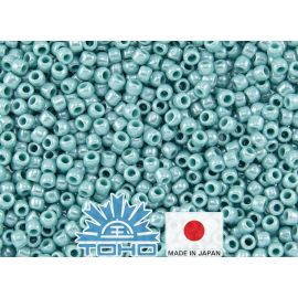 TOHO® sēklu pērles necaurspīdīgi spīdīgs tirkīzs TR-11-132 11/0 (2,2 mm) 10 g TR-11-132