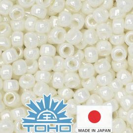 TOHO® seemnehelmed läbipaistmatu läikega Navajo White 11/0 (2,2 mm) 10 g. TR-11-122