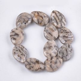 Looduslike kivikeste päevakivi 18x13 mm., 1-osaline