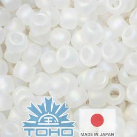 TOHO® sēklu krelles caurspīdīgs varavīksnes matēts kristāls 11/0 (2,2 mm) 10 g. TR-11-161F