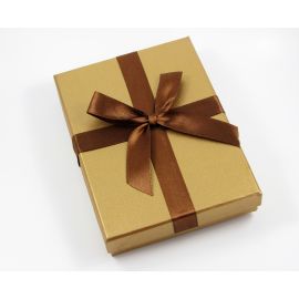 Geschenkbox, Pappe, braun glänzend Farben 180x130 mm