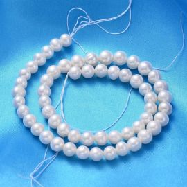 Natural freshwater pearls 7x8 mm 1 strand
