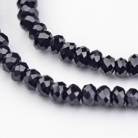 Kiti karoliukai - Stikliniai karoliukai. Juodos spalvos Rondelės briaunuoti dydis 2x15 mm 1 gija