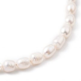 Gėlavandenių perlų vėrinys su "D" raidės pakabuku 7x4 mm. 1 vnt.