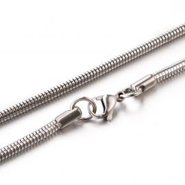 Stainless steel 304 chain with clasp, thickness ~3.2 mm. 1 pc