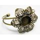 Bracelet with a flower flower for cabochon or kamers suitable for 15 mm