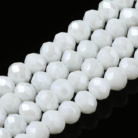 Glasperlen. Weiße Unterlegscheiben, glänzend, gerippt, Größe 3x2 mm, 1 Faden