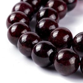 Natural garnet beads 10 mm. 1 thread