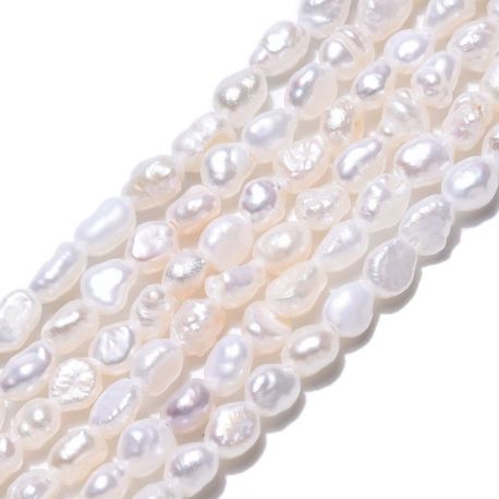Natūralūs Gėlavandeniai perlai 4x2 mm. 1 gija