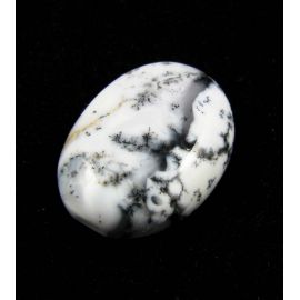 Natūralus opalo dendrito kabošonas 24x18 mm