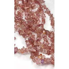 Natūralaus Vyšnino Kvarco skalda, 8x3 mm., 1 gija
