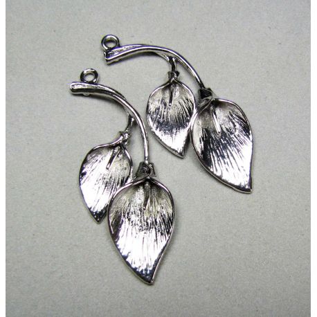 Flower pendant, dark silver, size 39x13