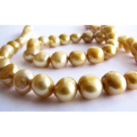 Freshwater pearls brownish - greenish culture irregular round shape 7x8mm