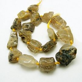 Natural quartz nuggets strand17-35x16-30 mm AK0429