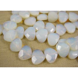 Opalito Perlen weiß, gerippt, herzförmig, 18x14 mm