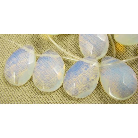 Opalite karoliukai 6 mm AK0651