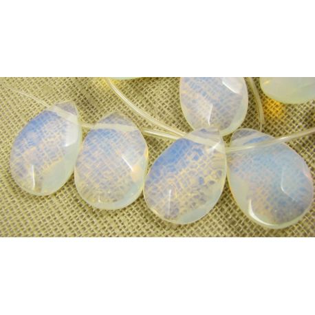 Opalito karoliukai 24x17 mm, 1 vnt. AK0651