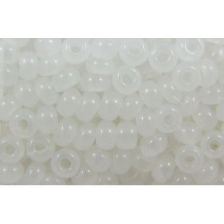 Preciosa biseris (46205) 8/0 50 g 02090-9