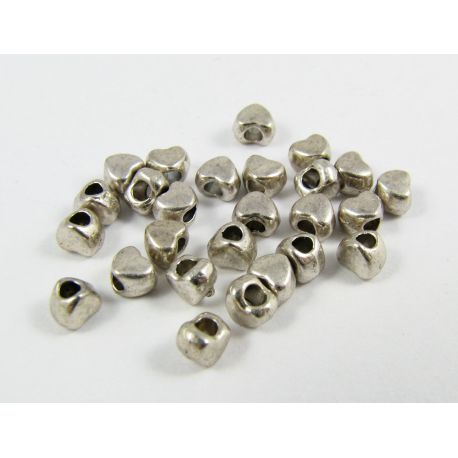 Abstandhalter "Herz" 4 mm 10 Stück (1,10 g) II0150