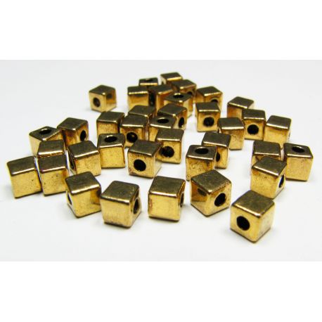 Atstarpe 4x4 mm, 10 gab. II0175