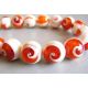 Pērļu masas krelles oranža - balta apaļa forma 12mm
