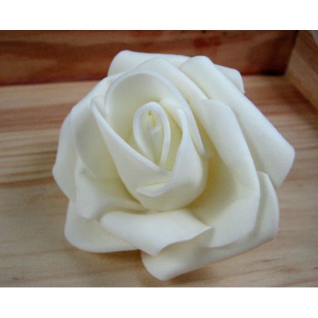 Dekoratyvinė gėlytė - rožė 60-70 mm, 1 vnt. DEKO120