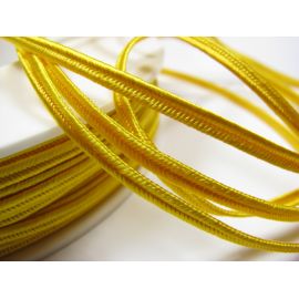 Sutacose-Streifen Pega A4202 leuchtend gelb 3 mm breit 100% Viskose Herkunftsland Tschechische Republik