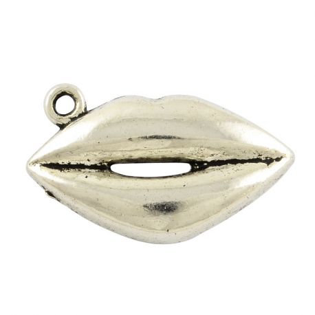 Pakabukas "Lūpos" 24x13x3 mm., 2 vnt. MD1735