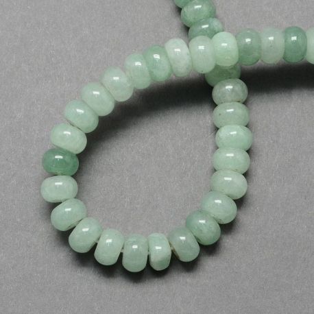 Dabīgas, zaļas krāsas pērļkrelles 8x5 mm., 1 dzīsla. AK1329